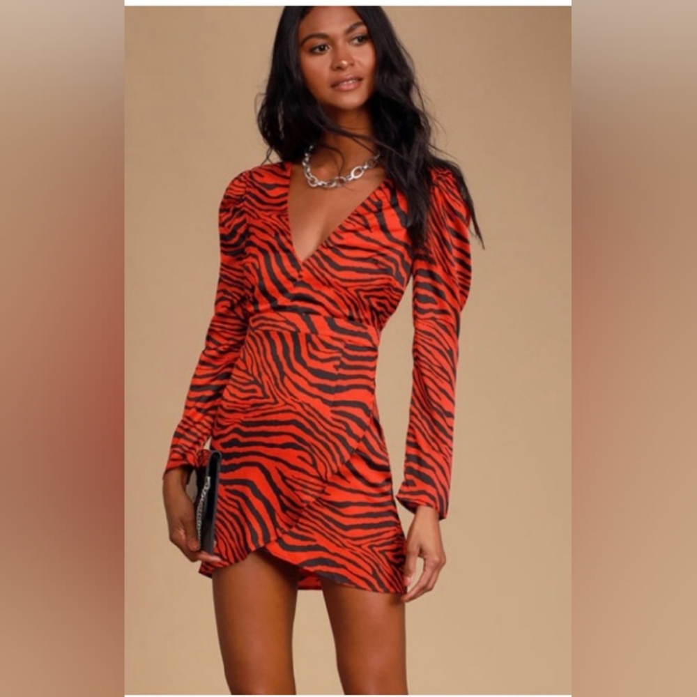 Lulus satin party dress